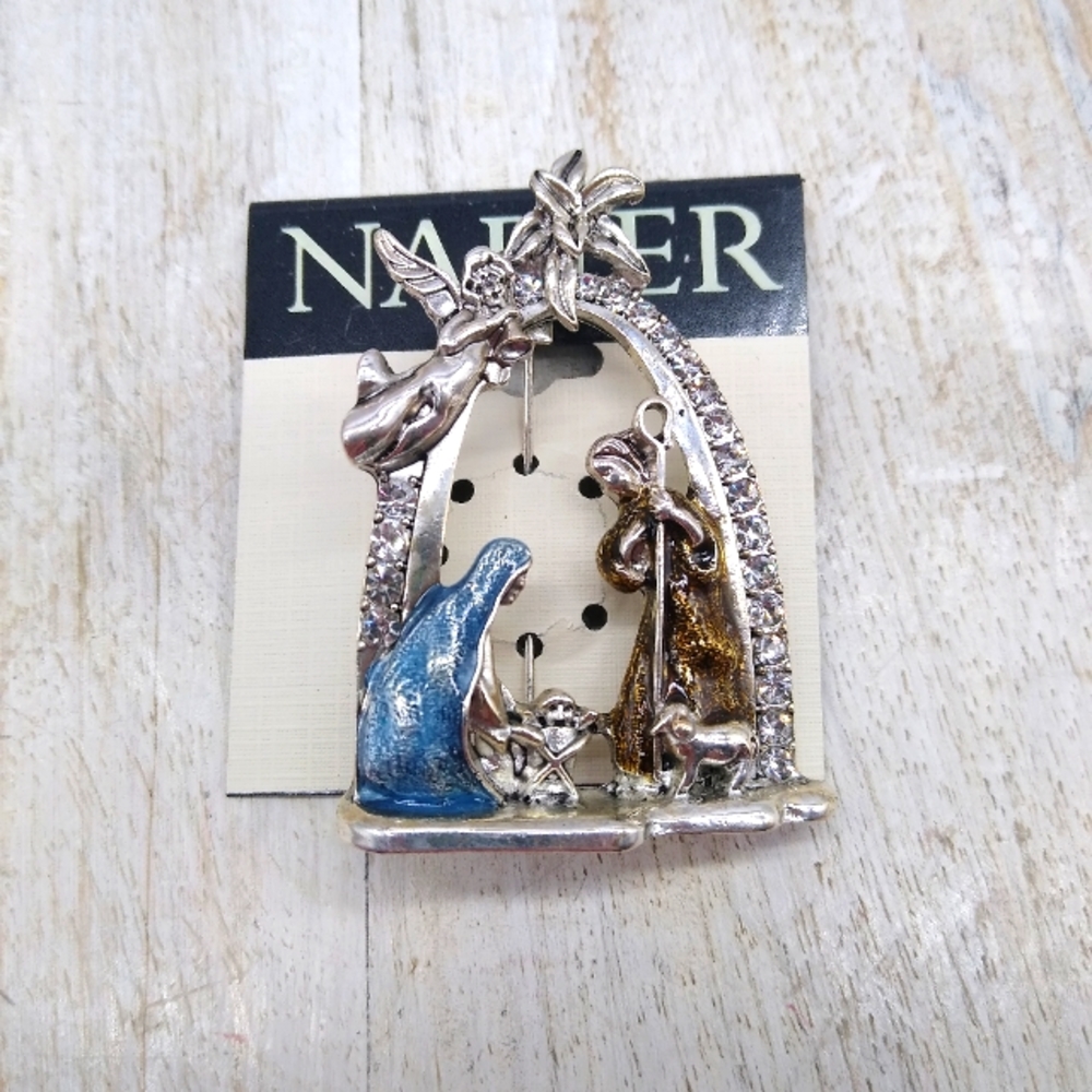 Napier Nativity Pin